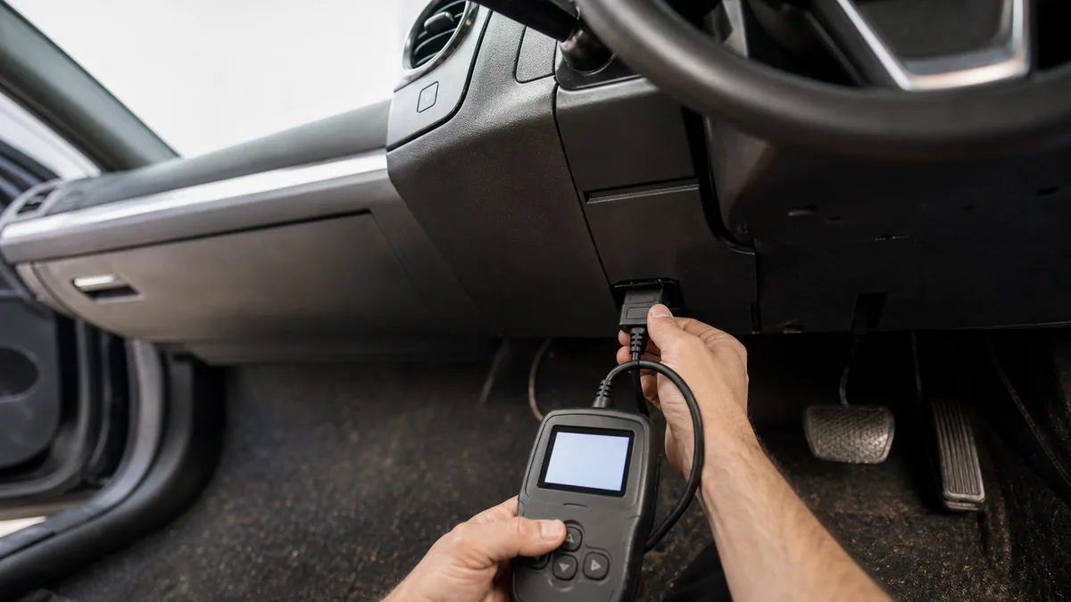 外車 故障コード OBD2で読む・消す手順 自分でできる診断