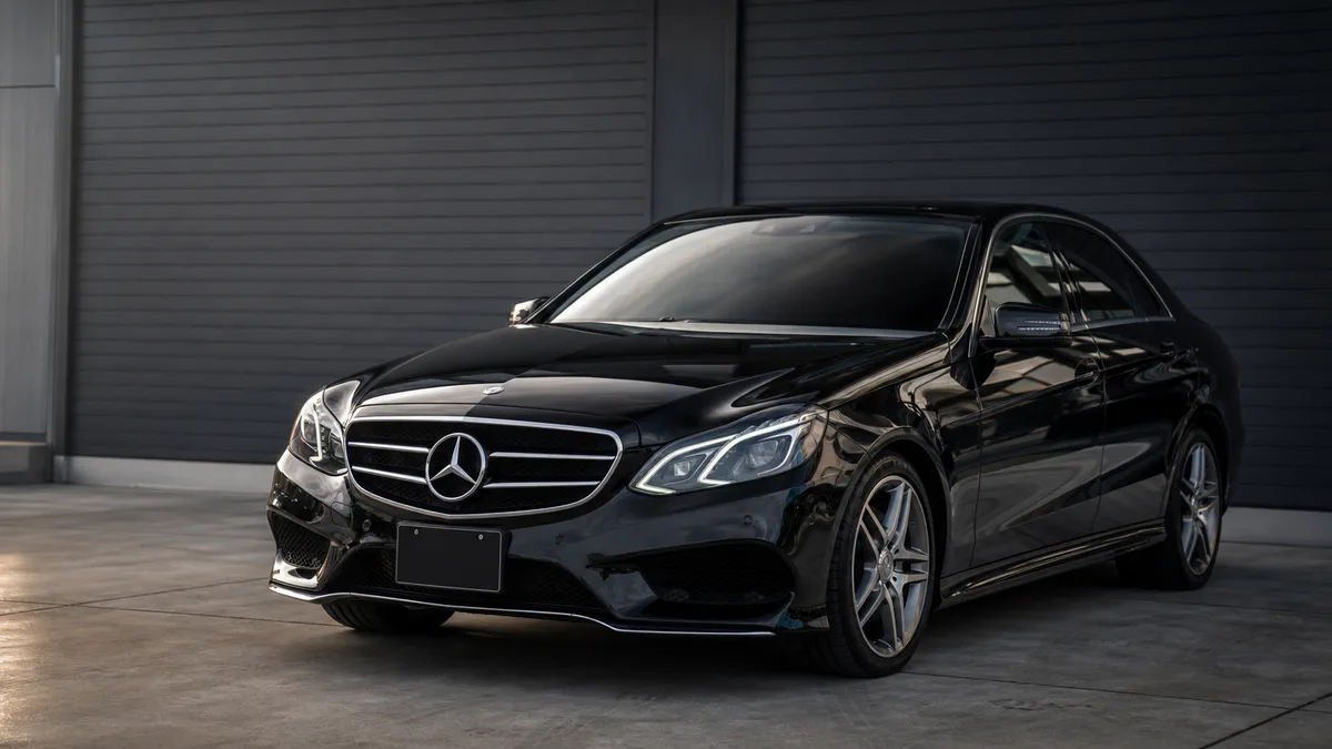 Mercedes-Benz W212 Eクラスの故障と修理費2.5-40万円 エアバッグのリコール
